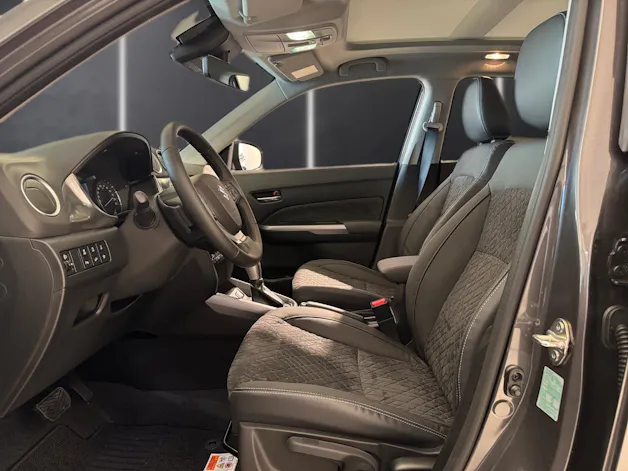 Suzuki Vitara 1.4 T Compact Top Hybrid 4x4