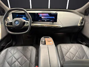 BMW iX xDrive40