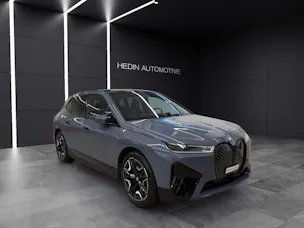 BMW iX xDrive40