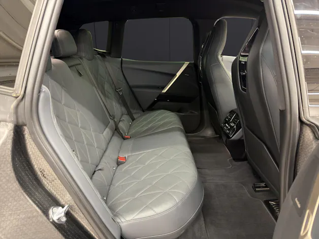 BMW iX xDrive40