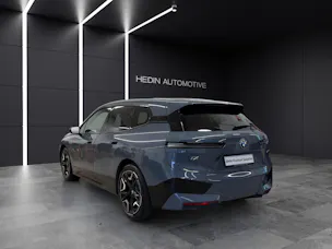 BMW iX xDrive40