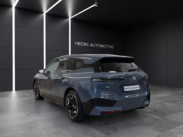 BMW iX xDrive40