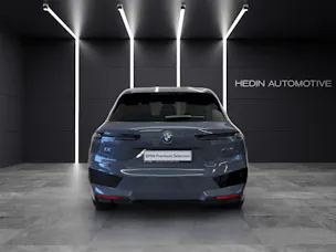 BMW iX xDrive40