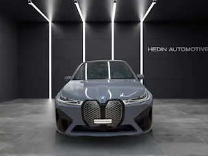 BMW iX xDrive40