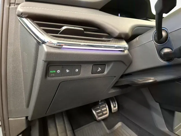 SKODA Enyaq iV 80 SportLine
