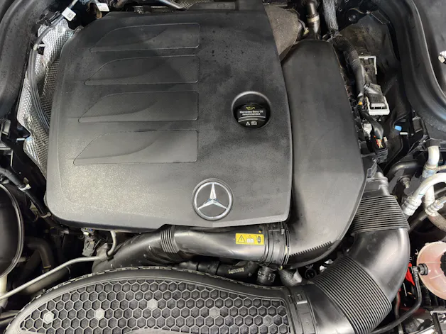 Mercedes-Benz GLC 200 AMG Line 4m