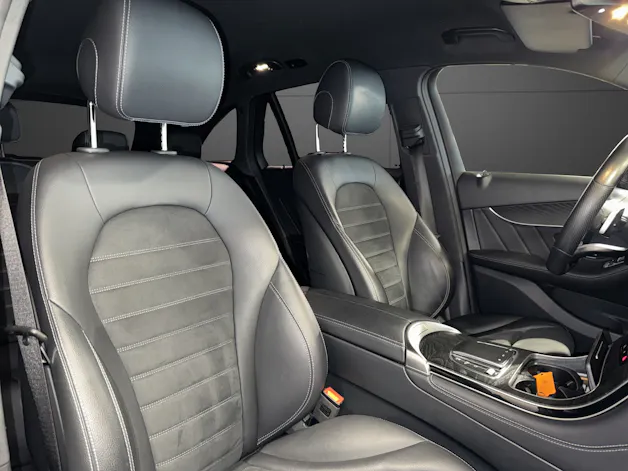 Mercedes-Benz GLC 200 AMG Line 4m