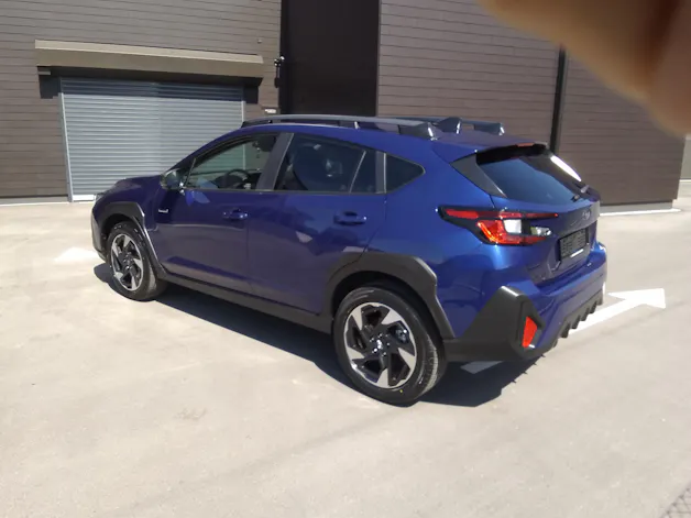 Subaru Crosstrek 2.0i e-Boxer Swiss Plus