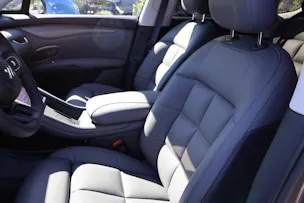MG IM6 100 kWh Performance 4WD