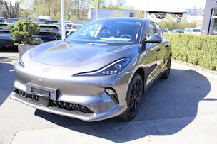 MG IM6 100 kWh Performance 4WD