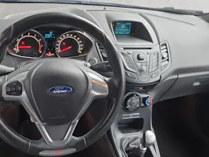 Ford Fiesta 1.6 EcoB ST-1
