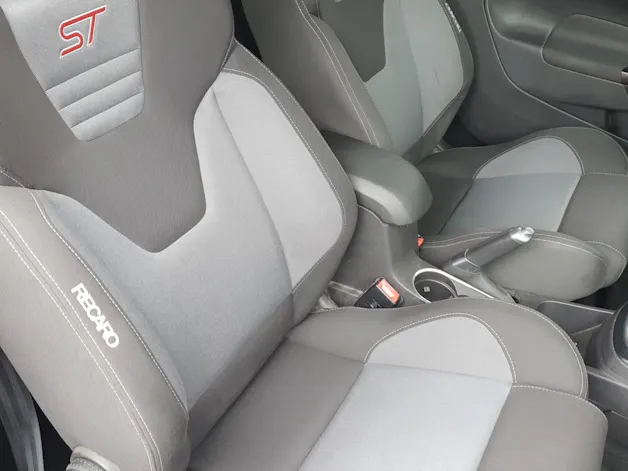 Ford Fiesta 1.6 EcoB ST-1
