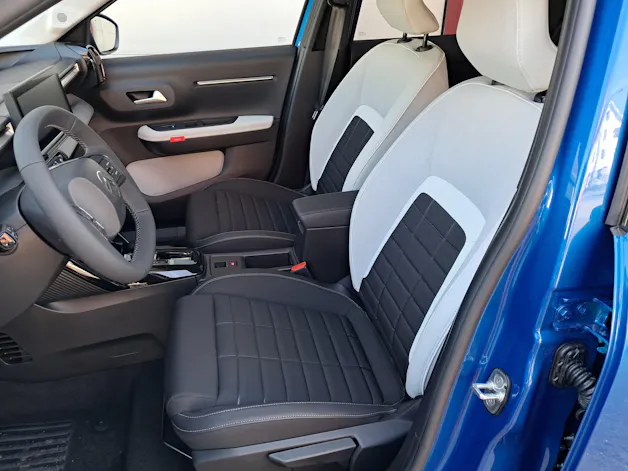 Citroën C3 1.2i MHEV DCS6 Edition Tricolore