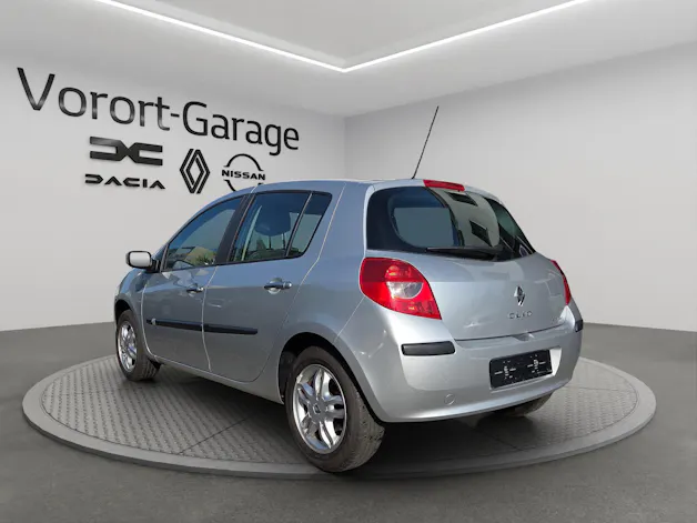 Renault Clio 1.6 16V Exception