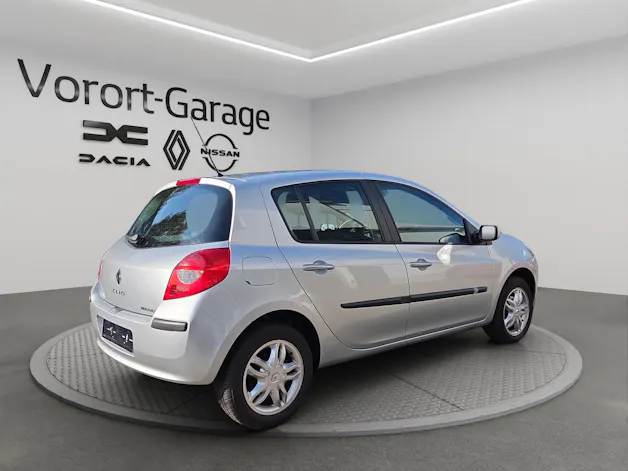 Renault Clio 1.6 16V Exception