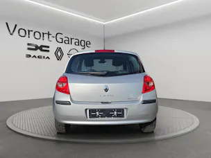Renault Clio 1.6 16V Exception