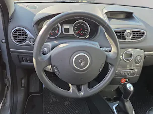 Renault Clio 1.6 16V Exception