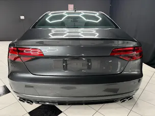 Audi S8 4.0 TFSI V8 quattro tiptronic