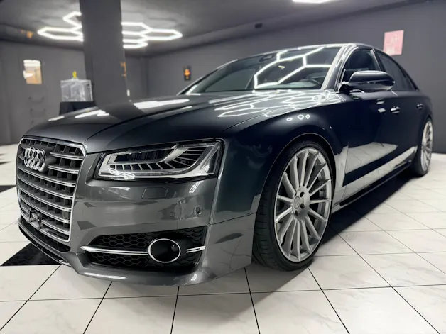 Audi S8 4.0 TFSI V8 quattro tiptronic