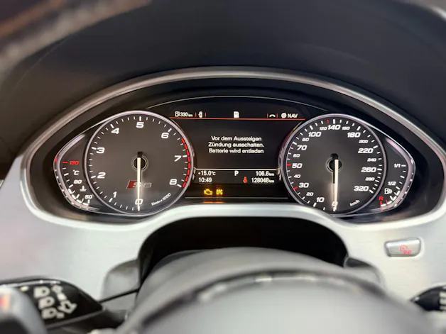 Audi S8 4.0 TFSI V8 quattro tiptronic