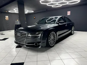 Audi S8 4.0 TFSI V8 quattro tiptronic