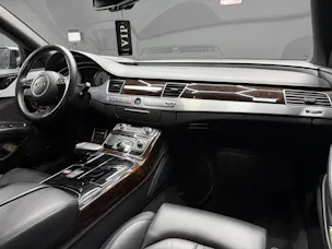 Audi S8 4.0 TFSI V8 quattro tiptronic