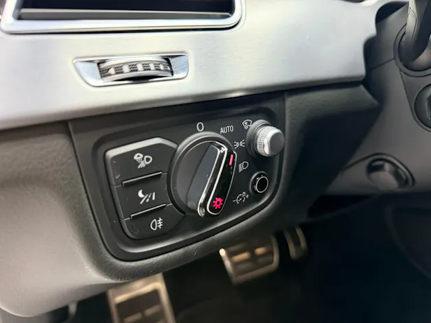 Audi S8 4.0 TFSI V8 quattro tiptronic