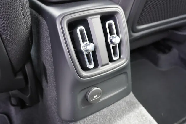 Volvo XC40 T4 PHEV Plus Bright DCT
