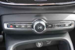 Volvo XC40 T4 PHEV Plus Bright DCT