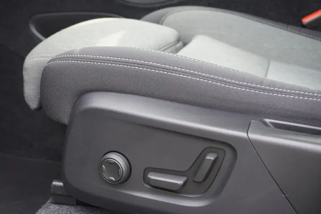 Volvo XC40 T4 PHEV Plus Bright DCT