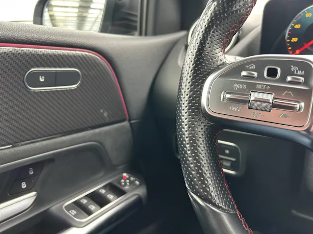 Mercedes-Benz B 220 d 4Matic AMG Line 8G-DCT
