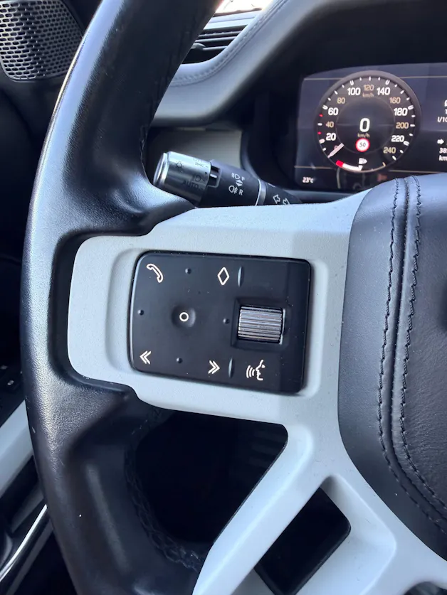 Land Rover Defender 90 P400 I6 X-Dynamic HSE 3.0 AT8