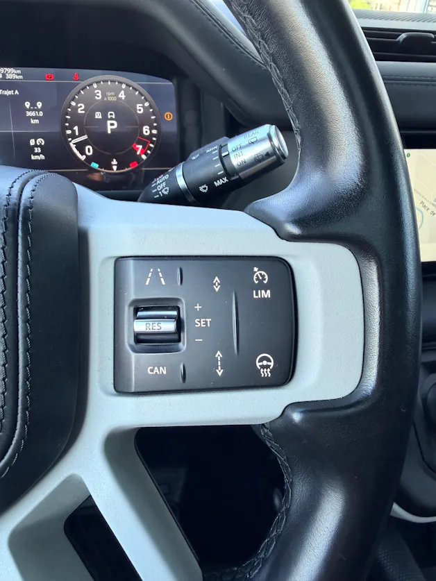 Land Rover Defender 90 P400 I6 X-Dynamic HSE 3.0 AT8