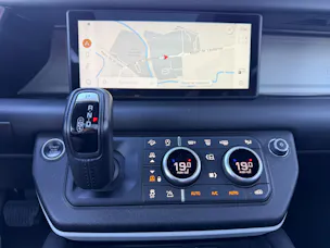 Land Rover Defender 90 P400 I6 X-Dynamic HSE 3.0 AT8