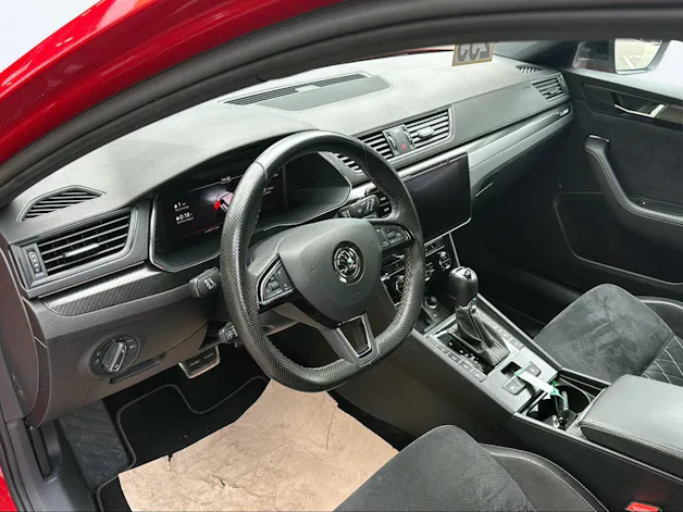 Škoda Superb 1.4 TSI Sport Line PHEV DSG