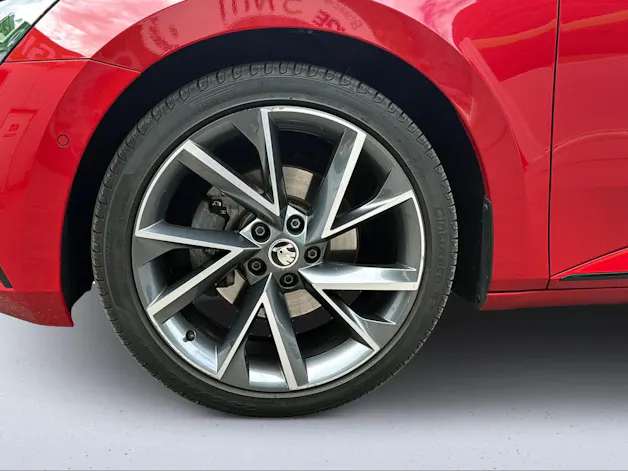 Škoda Superb 1.4 TSI Sport Line PHEV DSG