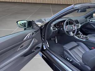 BMW M4 Cabrio Competition M xDrive