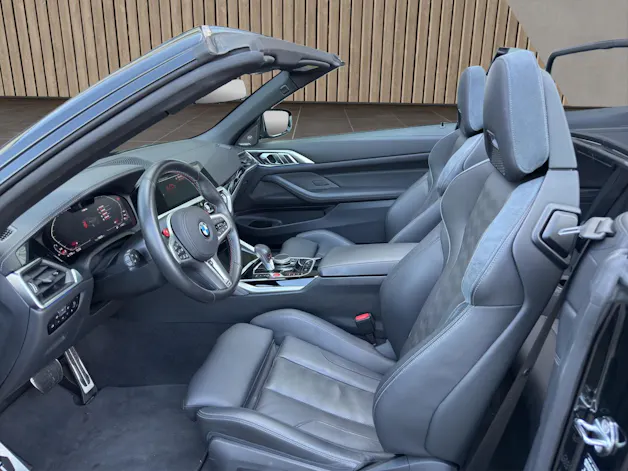 BMW M4 Cabrio Competition M xDrive
