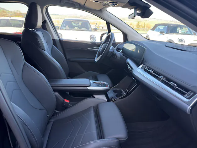 BMW 223i Act. T. xDr. Luxury