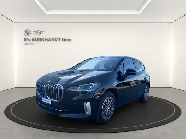 BMW 223i Act. T. xDr. Luxury