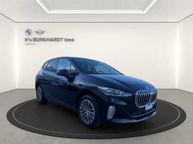 BMW 223i Act. T. xDr. Luxury