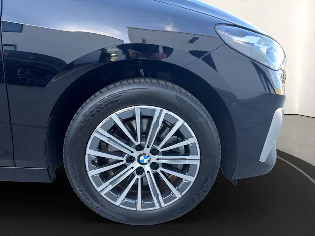 BMW 223i Act. T. xDr. Luxury