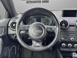Audi A1 Sport 1.4 TFSI Ambition S-tronic