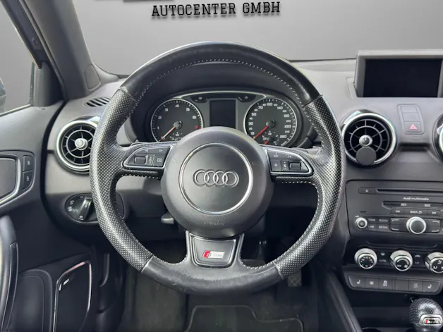 Audi A1 Sport 1.4 TFSI Ambition S-tronic