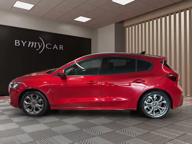 Ford Focus 1.0 mHEV ST Line X