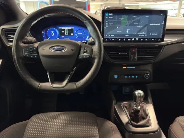 Ford Focus 1.0 mHEV ST Line X