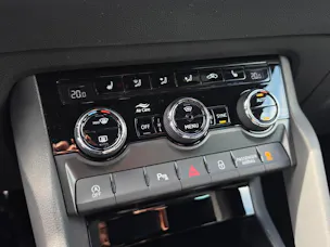 Škoda Karoq 2.0 TSI SportLine 4x4 DSG