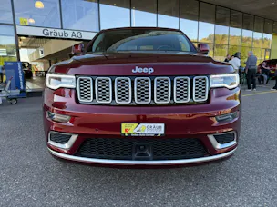Jeep Grand Cherokee 5.7 V8 HEMI Summit Automatic