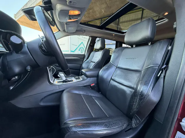 Jeep Grand Cherokee 5.7 V8 HEMI Summit Automatic
