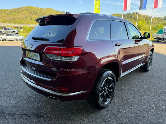 Jeep Grand Cherokee 5.7 V8 HEMI Summit Automatic